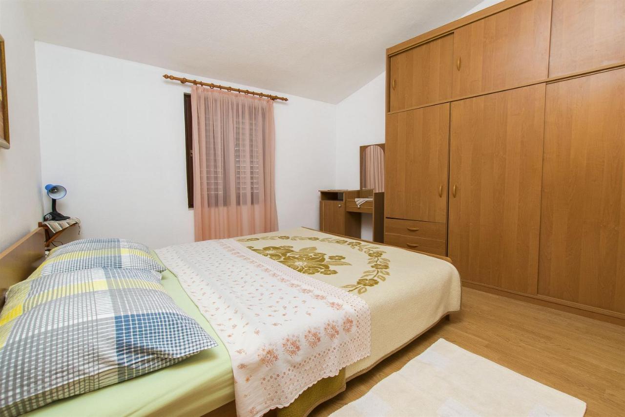 Apartments Pavlina Starigrad Paklenica Eksteriør billede