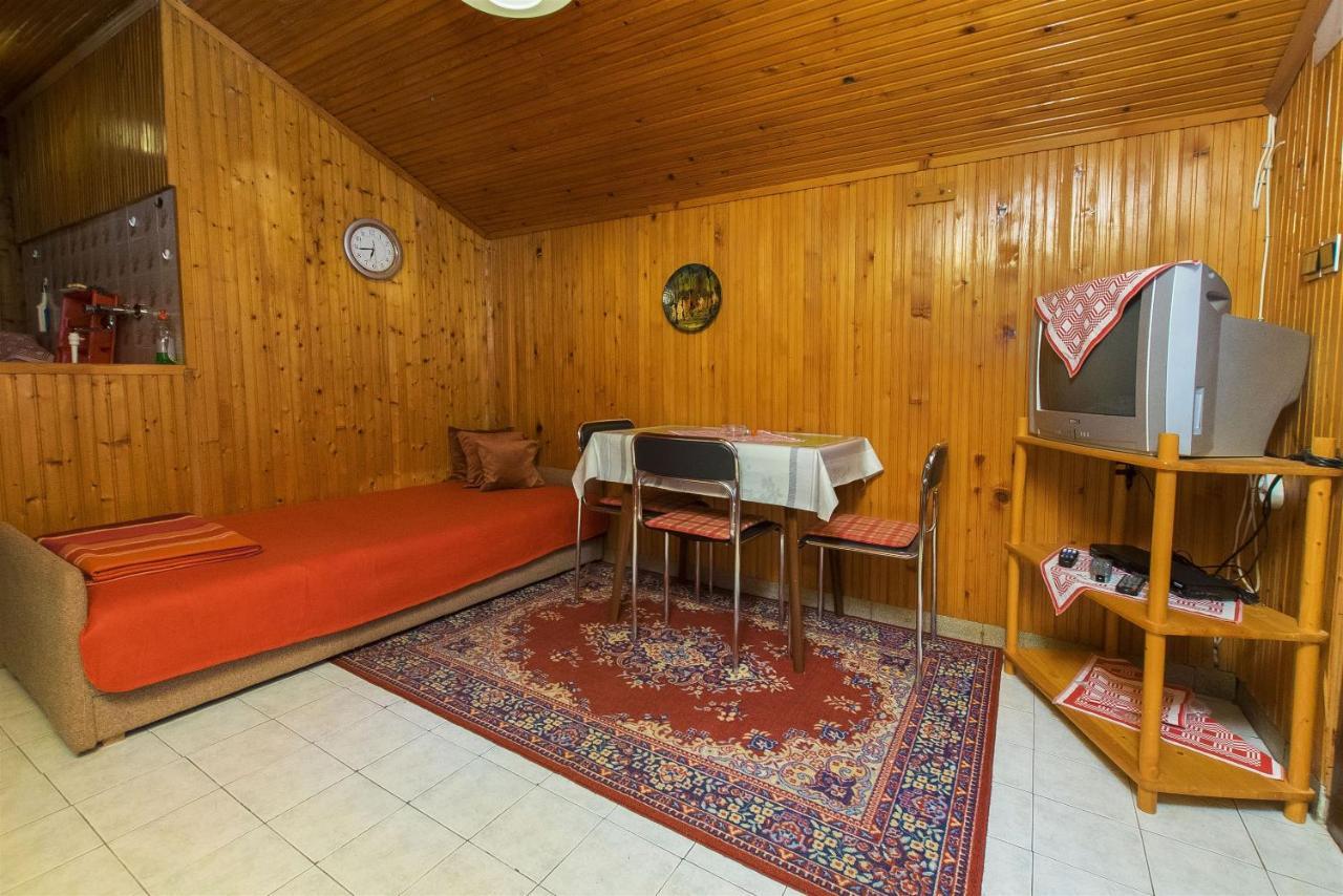Apartments Pavlina Starigrad Paklenica Eksteriør billede